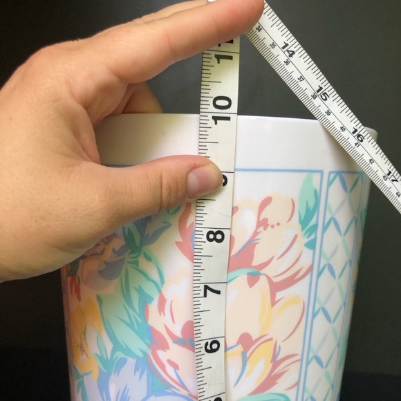 Vintage 90s Floral Trash Can Small White Plastic Retro Grandmacore Wastebasket - Picture 7 of 7